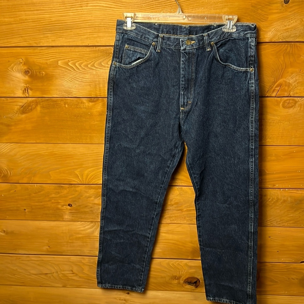 Wrangler Mens Jeans 36x32‎ Rugged Wear Dark Denim Work Western Cowboy Horseback